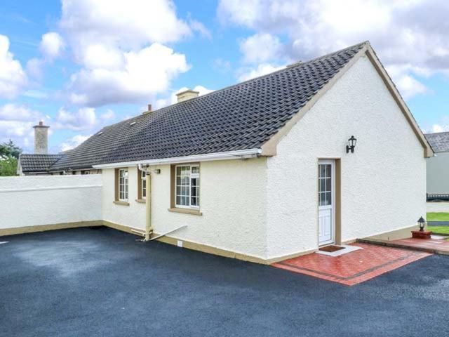 Village Cottage Dunkineely Exterior foto